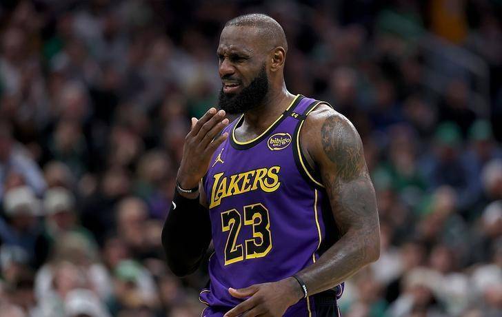 九游下载官网离谱！集结日再遭质疑引欢呼詹姆斯在湖人比赛中回归赛场，国际比赛日武汉三镇备战欧联的简单介绍