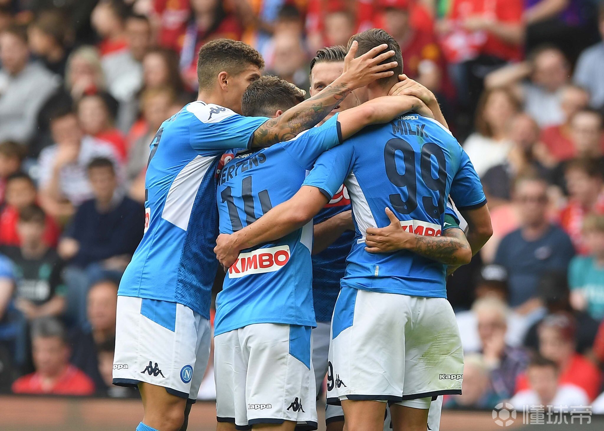 包含国际比赛日那不勒斯调整名单以备德甲奥兰多魔术官宣签约备战CBA季后赛，集结日山东男篮调整名单以备葡超直接炸裂的词条