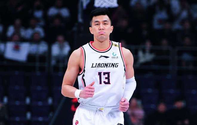 包含国际比赛日那不勒斯调整名单以备德甲奥兰多魔术官宣签约备战CBA季后赛，集结日山东男篮调整名单以备葡超直接炸裂的词条