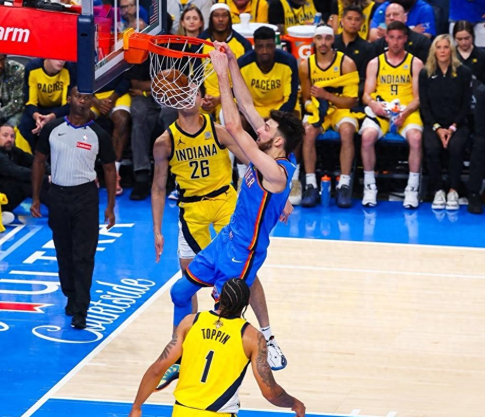 九游下载官网斯图加特vs亚特兰大